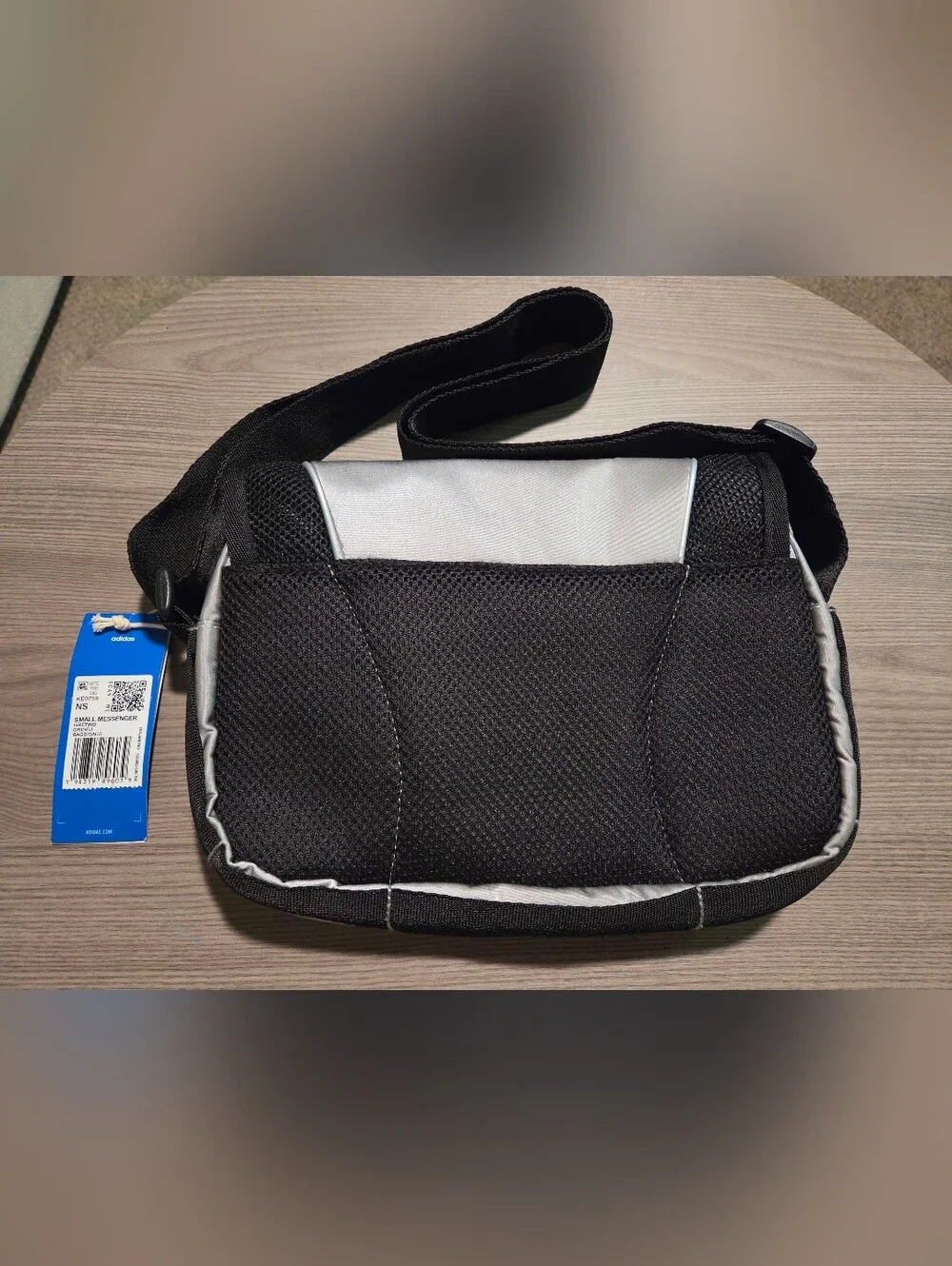 adidas  Men’s Messenger Bag